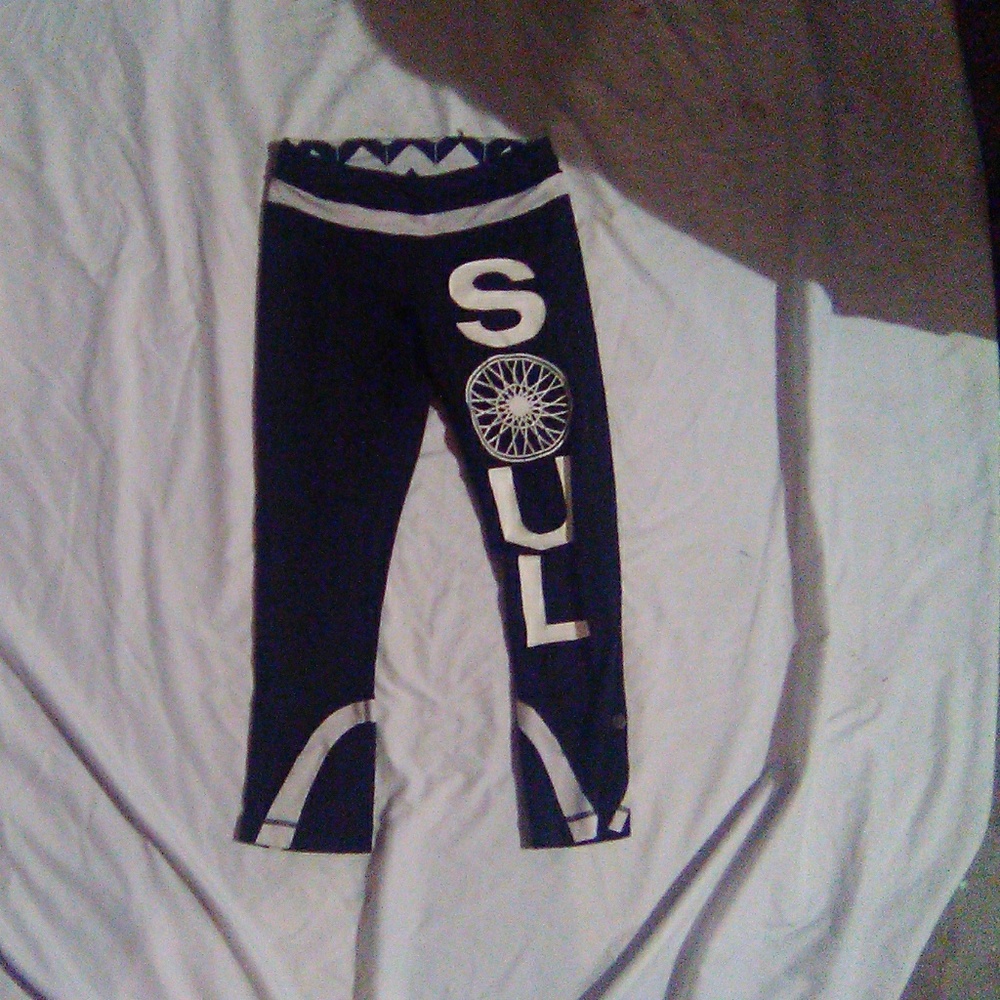 Lululemon x Soulcycle size 4 black / white